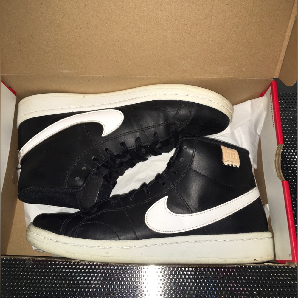 Nike Court Royale 2 Mid